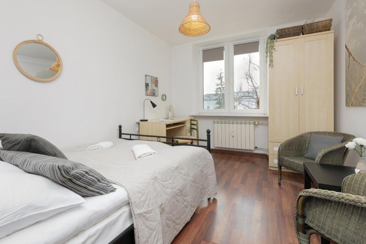 Spacious Astronaut's Wlochy By Renters Apartament