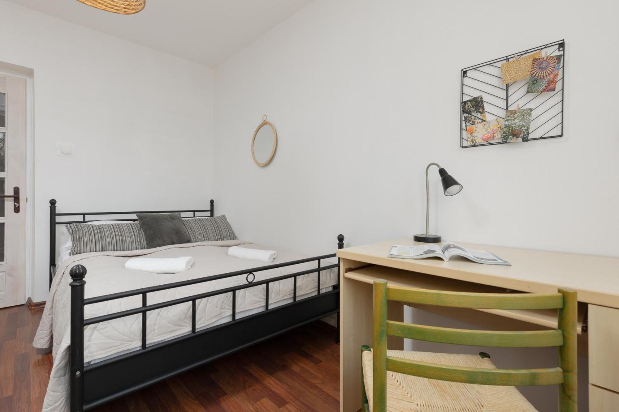 Spacious Astronaut's Wlochy By Renters Apartament *