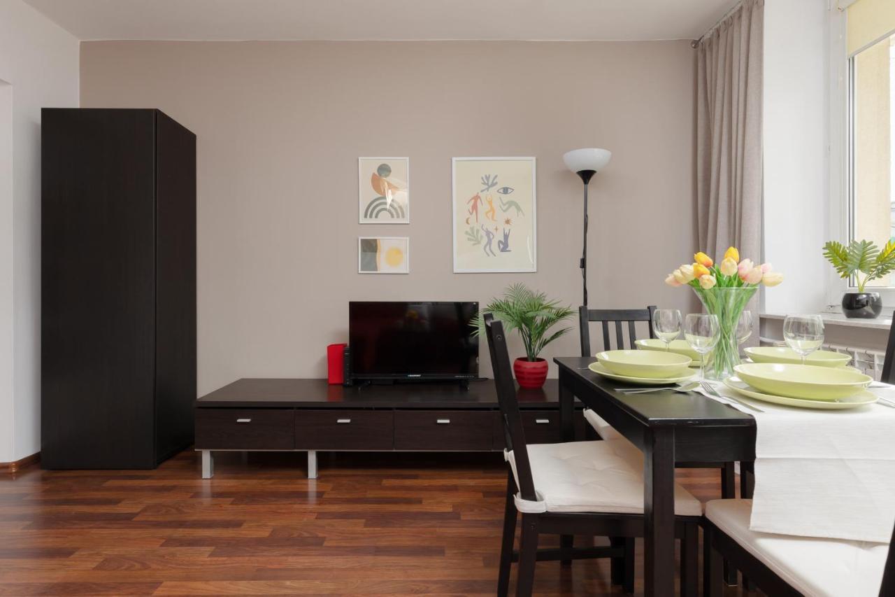 Apartment Spacious Astronaut's Wlochy By Renters Warsaw